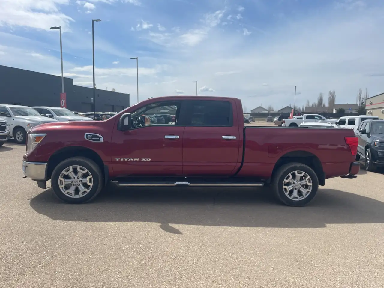 Nissan Titan снимка Nissan Titan