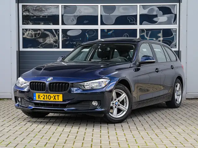 BMW 316 3-serie Touring 316i High Executive | Automaat | P