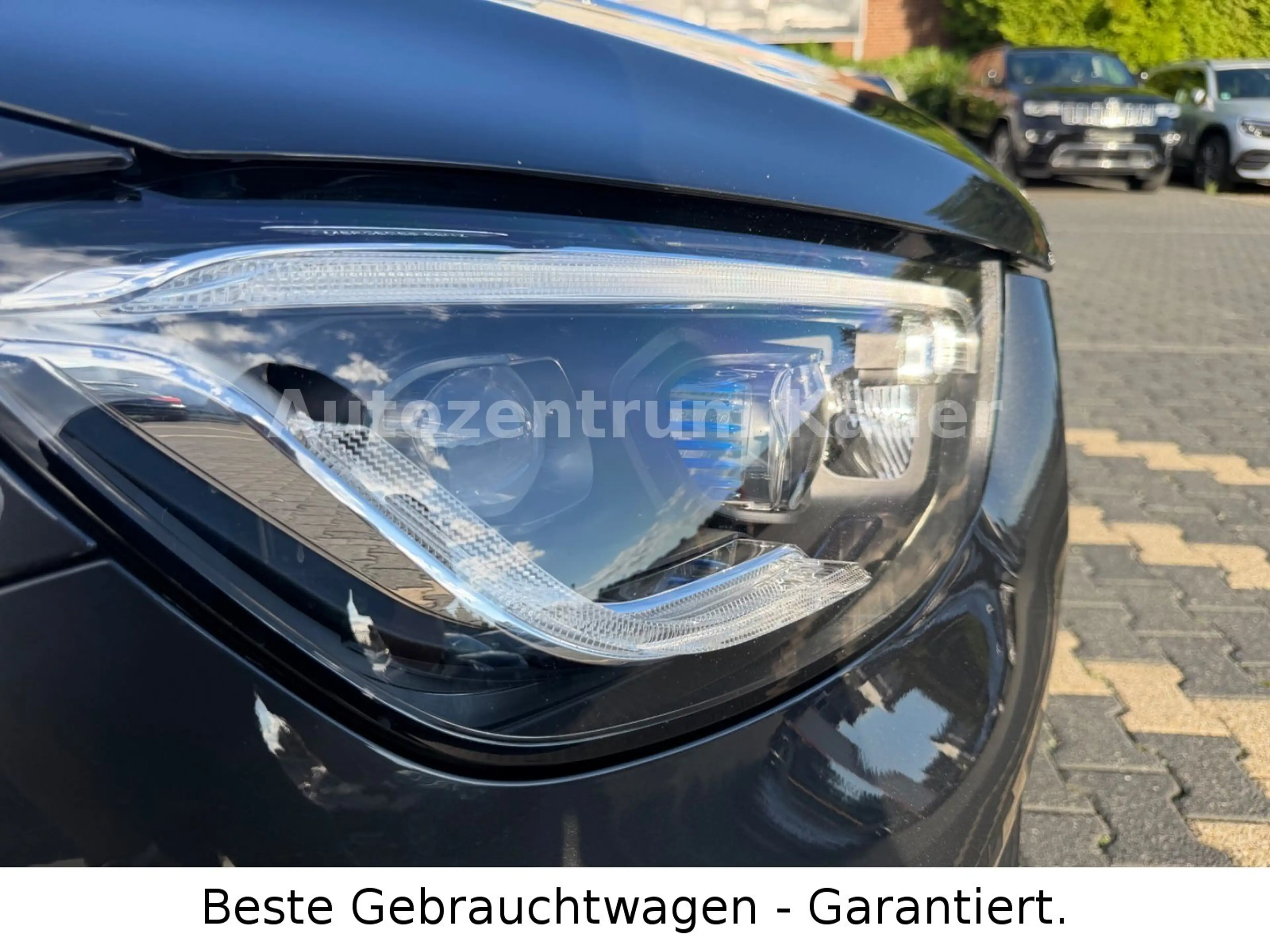 Mercedes-Benz GLC 400 d 4Matic*Pano*AHK*AMG Line*DESIGNO*Stand — photo 14