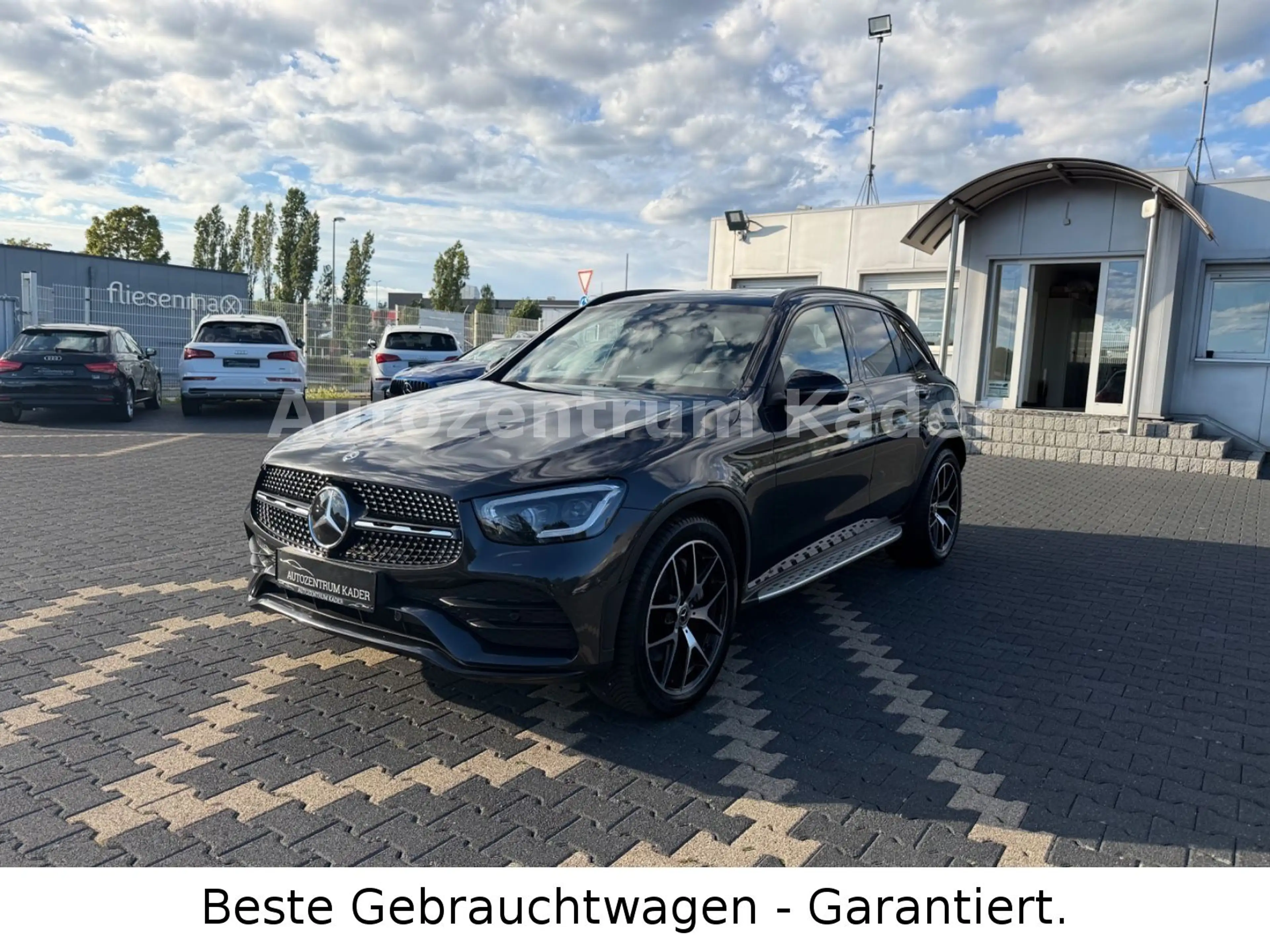 Mercedes-Benz GLC 400 d 4Matic*Pano*AHK*AMG Line*DESIGNO*Stand — photo 3