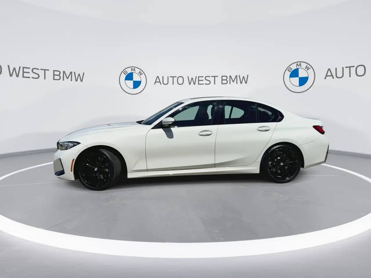 BMW 3 Series photo BMW 3 Series