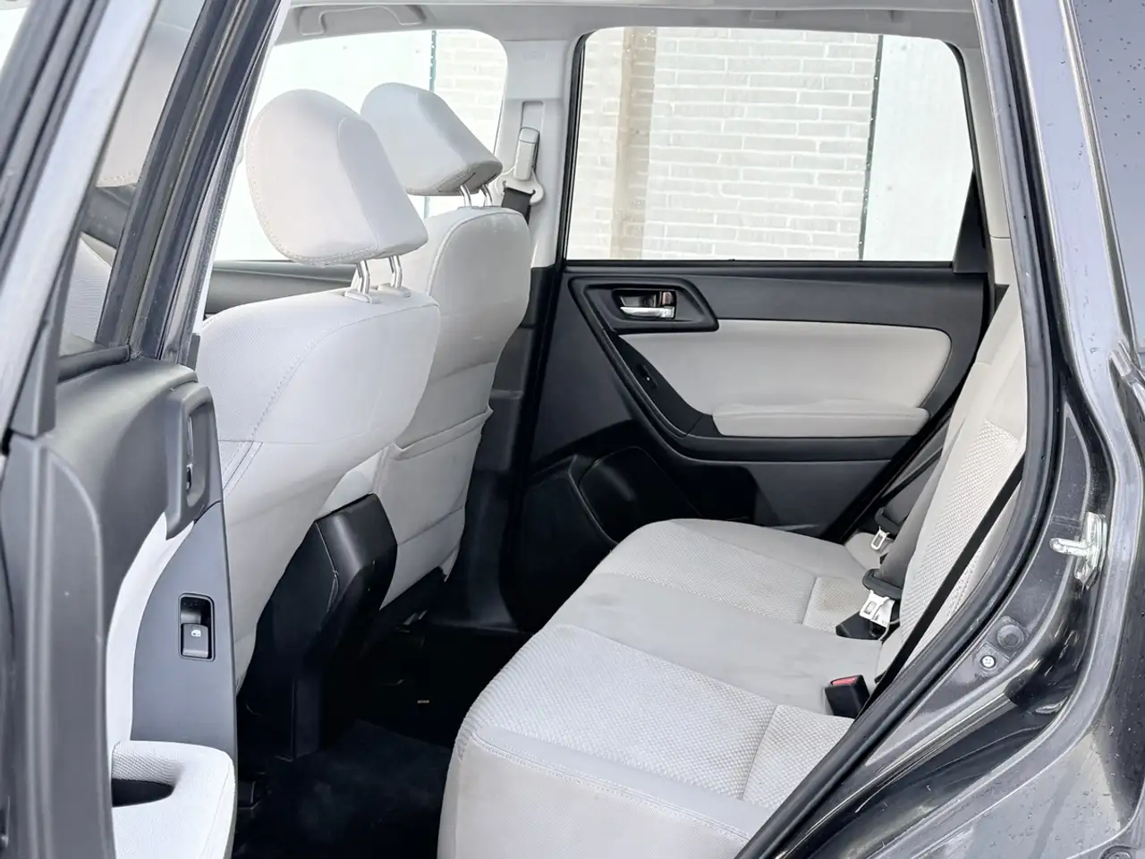 Subaru Forester снимка Subaru Forester