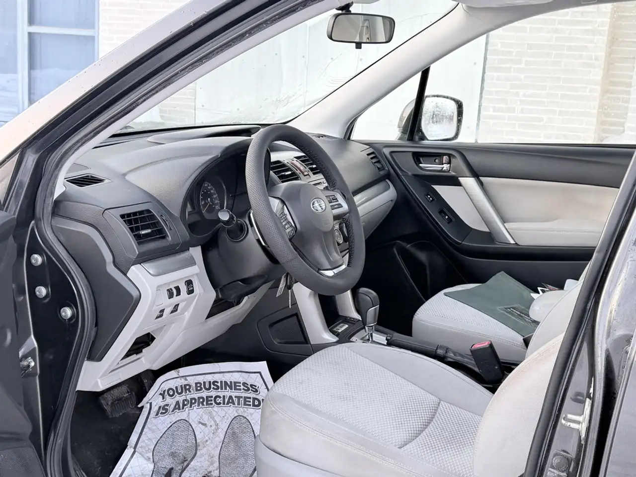 Subaru Forester снимка Subaru Forester