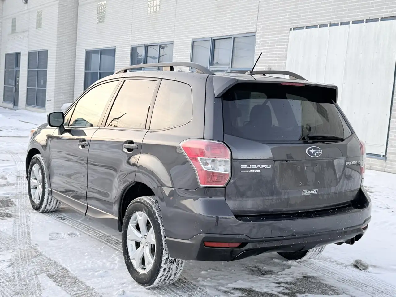 Subaru Forester снимка Subaru Forester