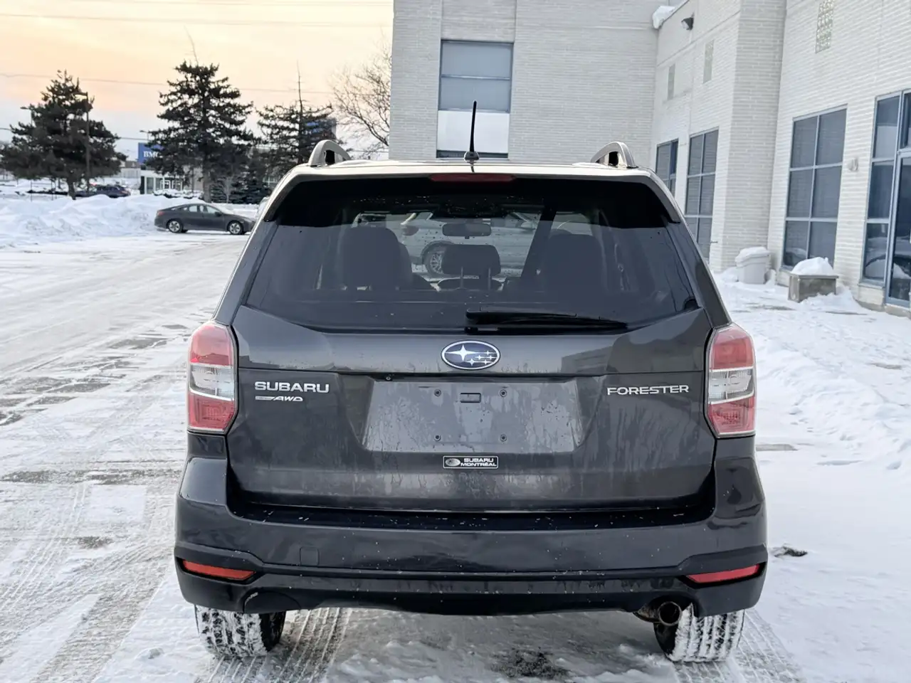 Subaru Forester снимка Subaru Forester