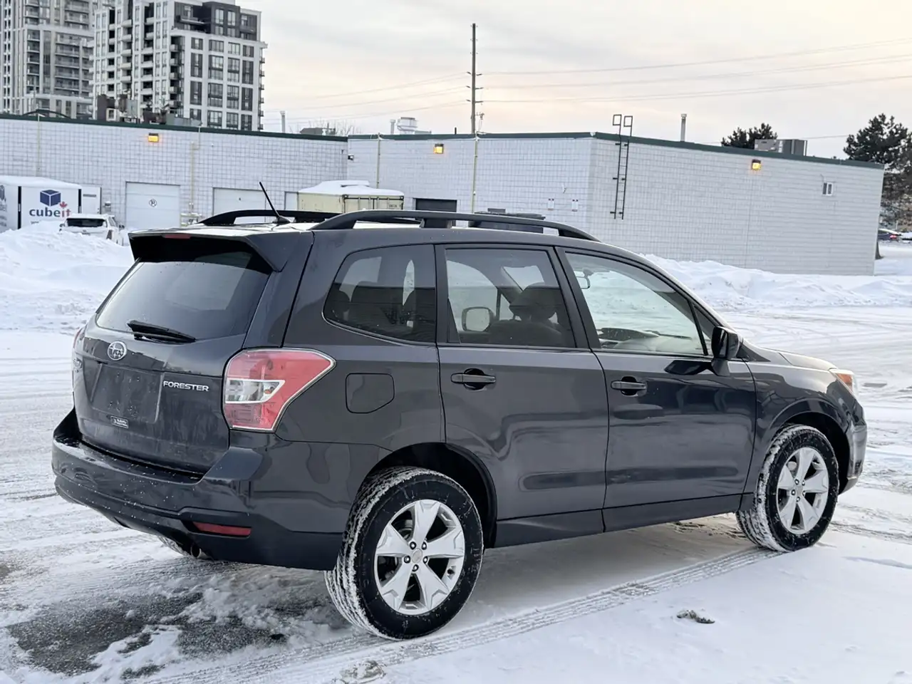 Subaru Forester снимка Subaru Forester