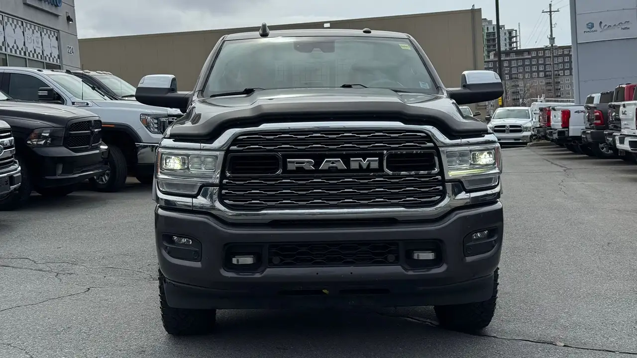 RAM 3500 photo RAM 3500