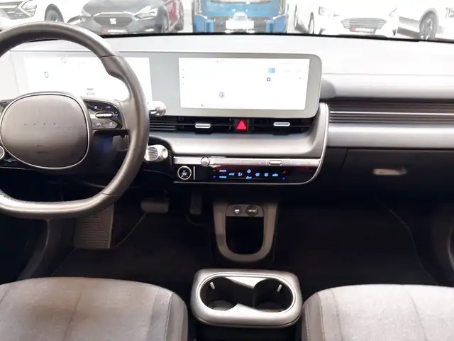 Hyundai IONIQ 5 view 11