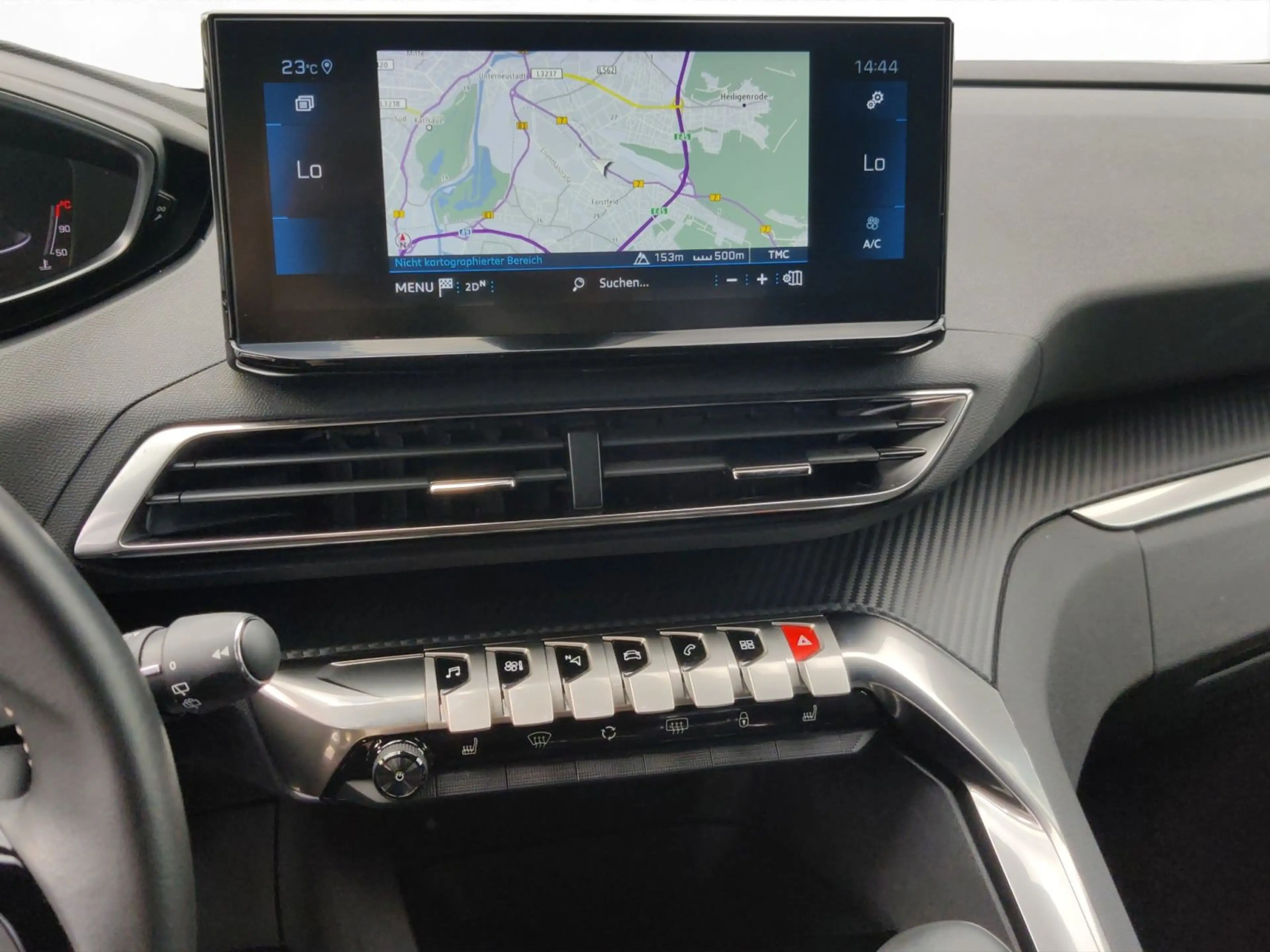 Peugeot 5008 Allure Pack PureTech 130 7-Sitzer Kamera 30 — photo 12
