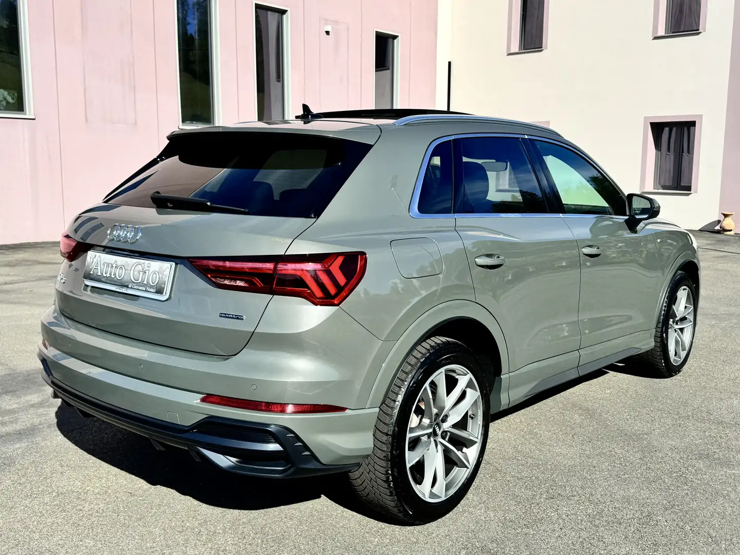 Audi Q3 MOOD S LINE VIRTUAL KLESS  STRAFULL PIU TETTO PAN Gris - 2