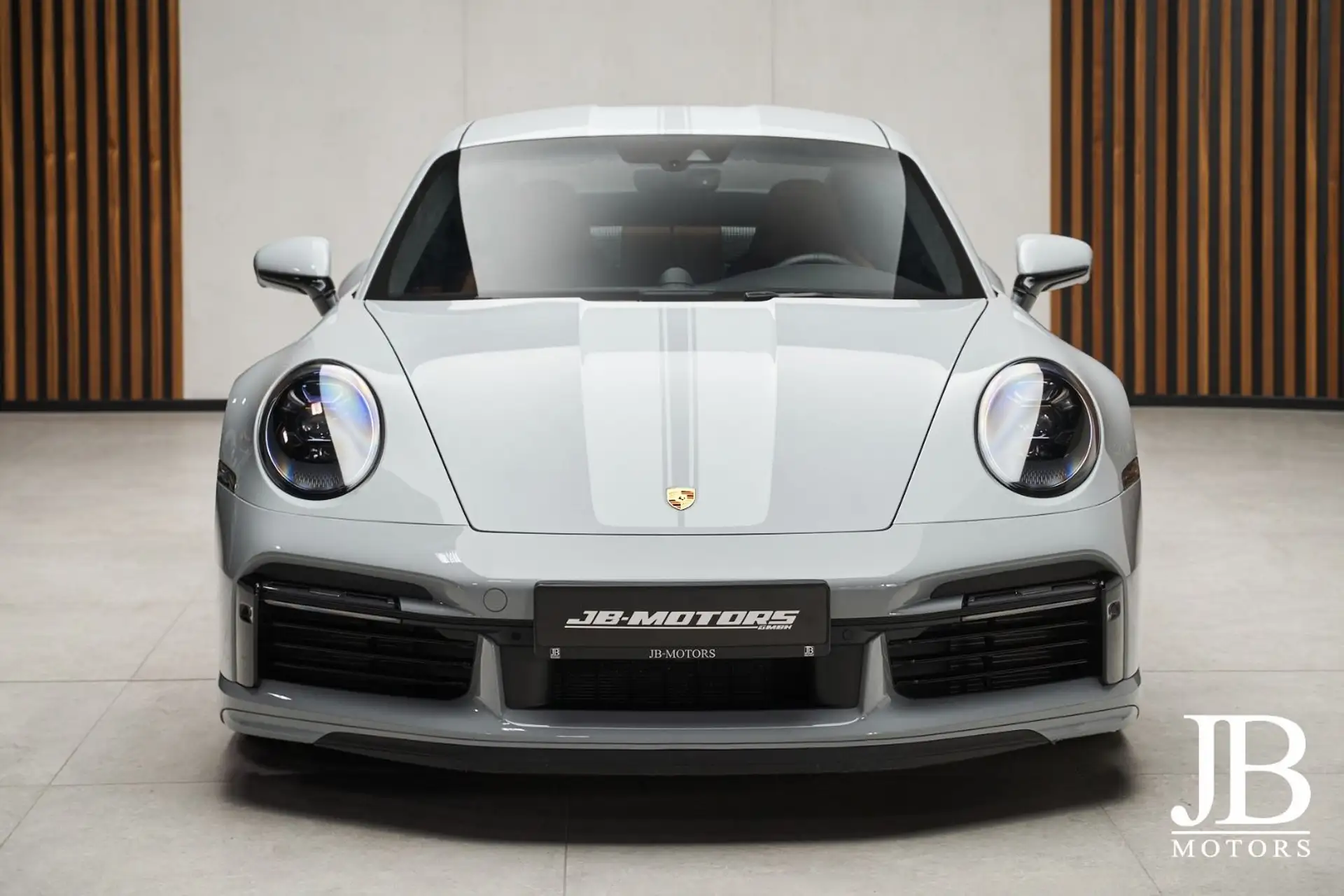 포르쉐 911 Sport Classic 2023 화이트 사진 4