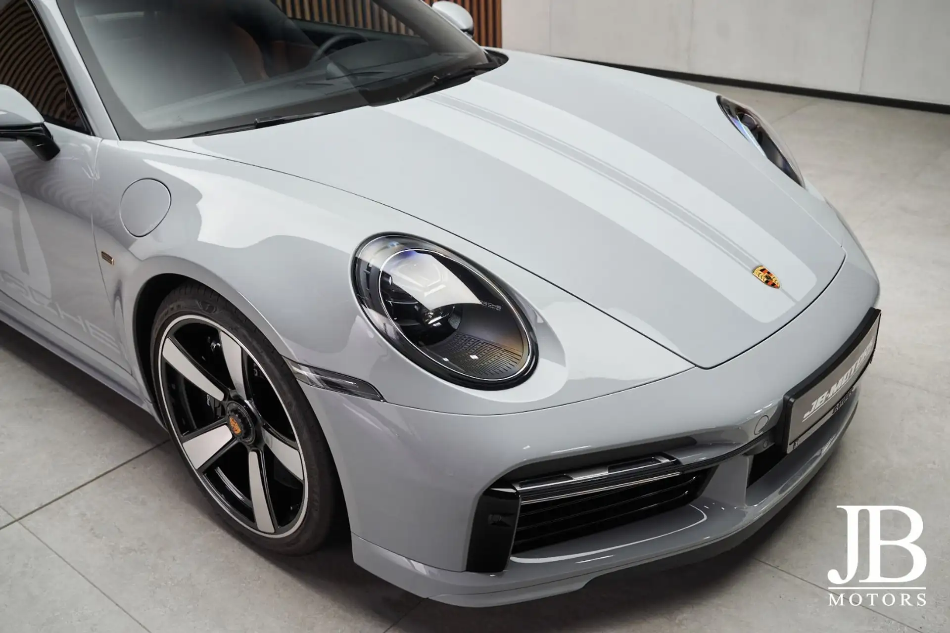 포르쉐 911 Sport Classic 2023 화이트 사진 6