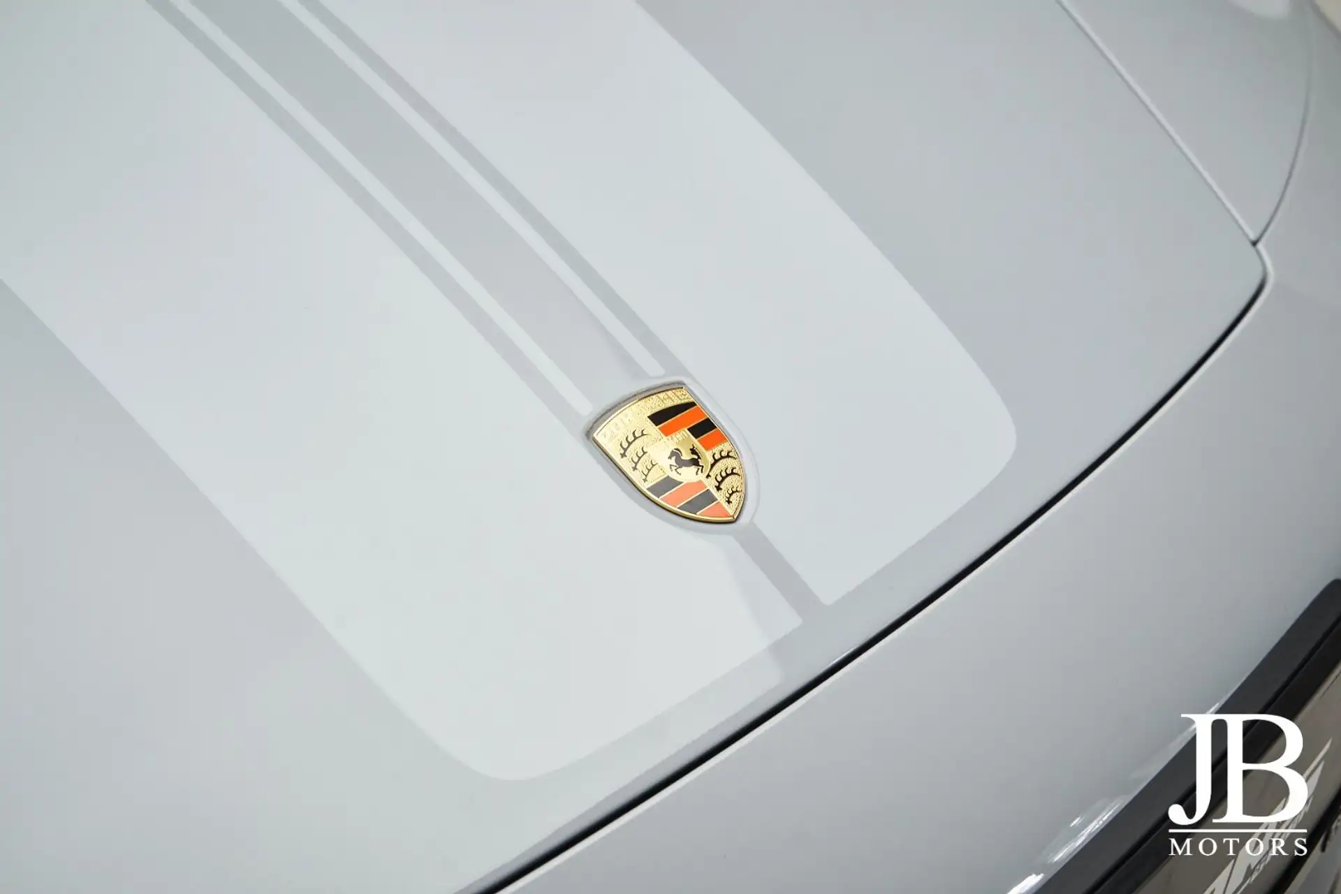 포르쉐 911 Sport Classic 2023 화이트 사진 8