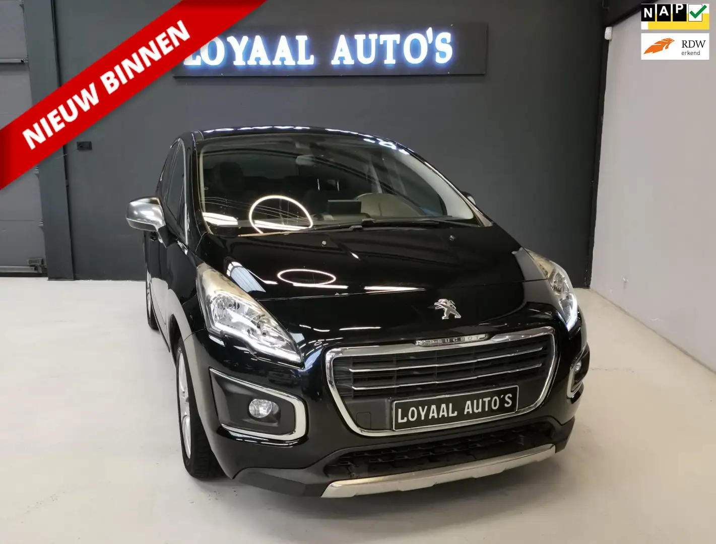 Peugeot 3008 1.6 THP Style | NAVI | GLAZEN-DAK | AIRCO | CRUISE Zwart - 1