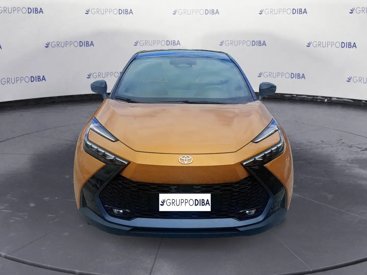 Toyota C-HR II 2023 2.0 phev Lounge Premiere fwd e-cvt Or - 2