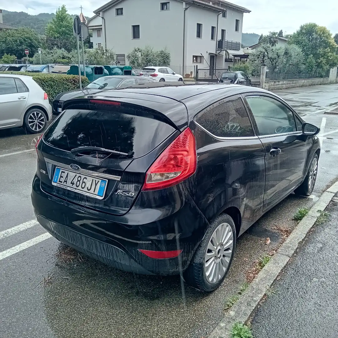 Ford Fiesta 1.6 tdci Individual 95cv - 2