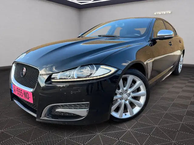 Jaguar XF R-SPORT