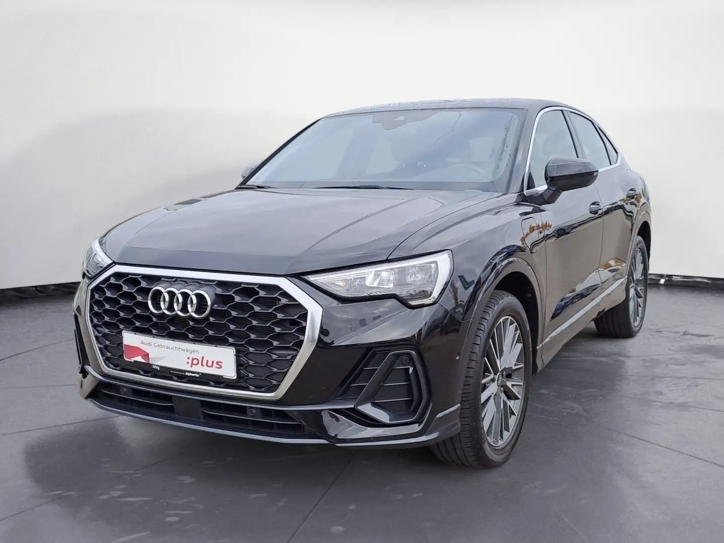 Audi Q3 45 TFSIe S-tronic Navi GRA Virtual Schwarz - 2
