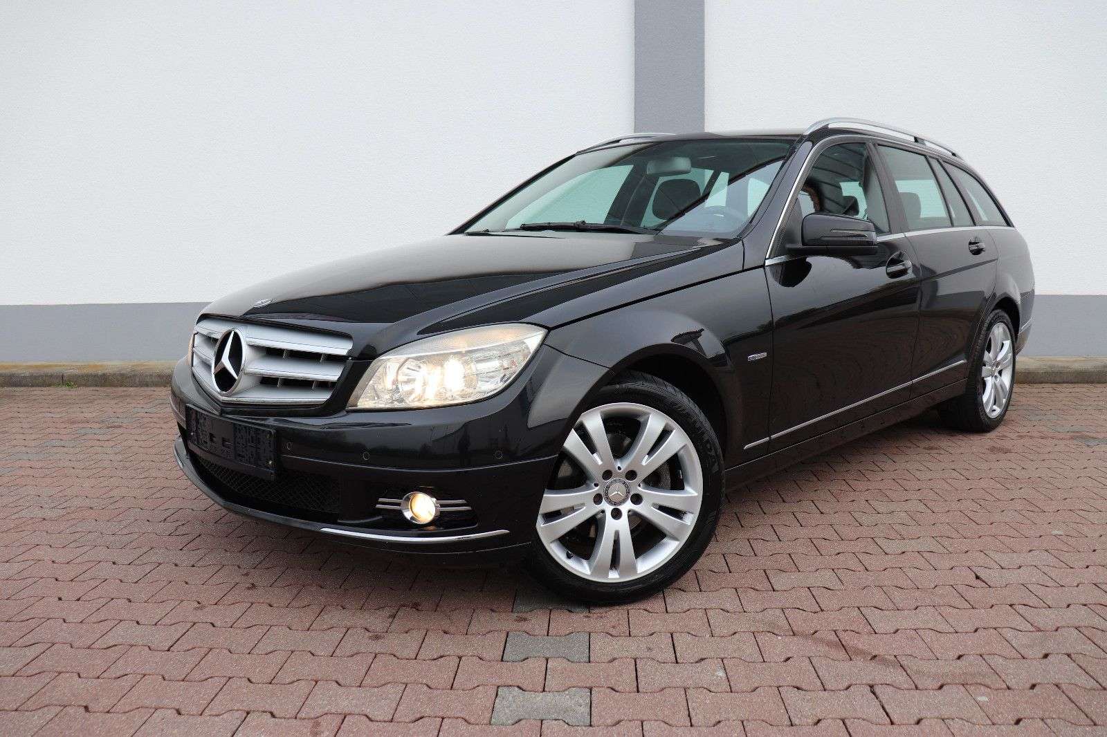 Ojazdené Mercedes Benz C-Class 180