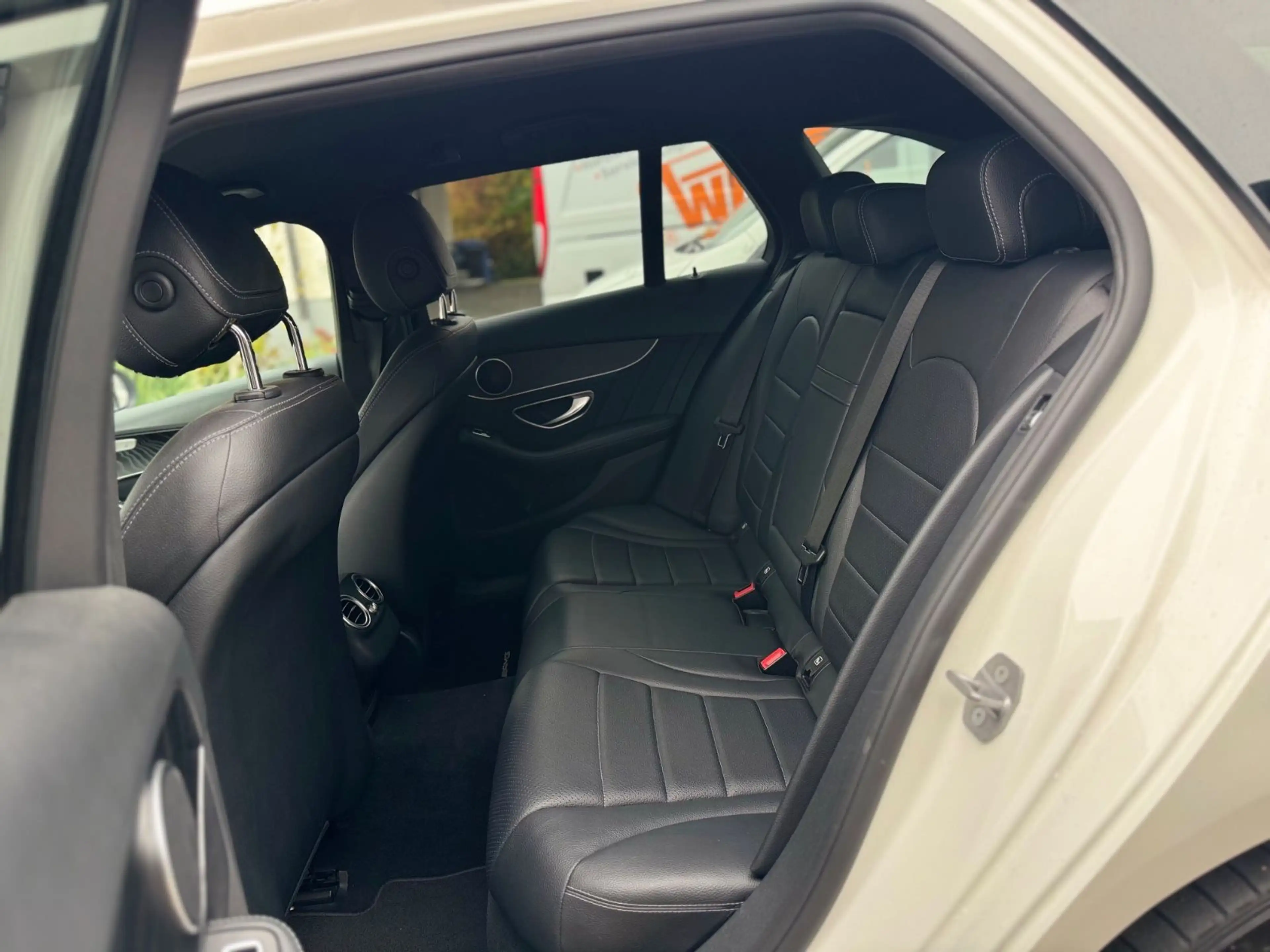 Mercedes-Benz C 220 d 4Matic T - Modell AMG AHK — photo 15