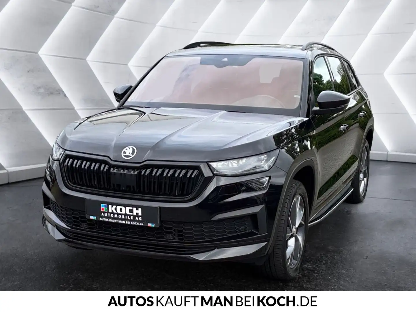 Skoda Kodiaq 2.0 TDI DSG 4x4 Sportline Canton 360° Pano Negro - 2