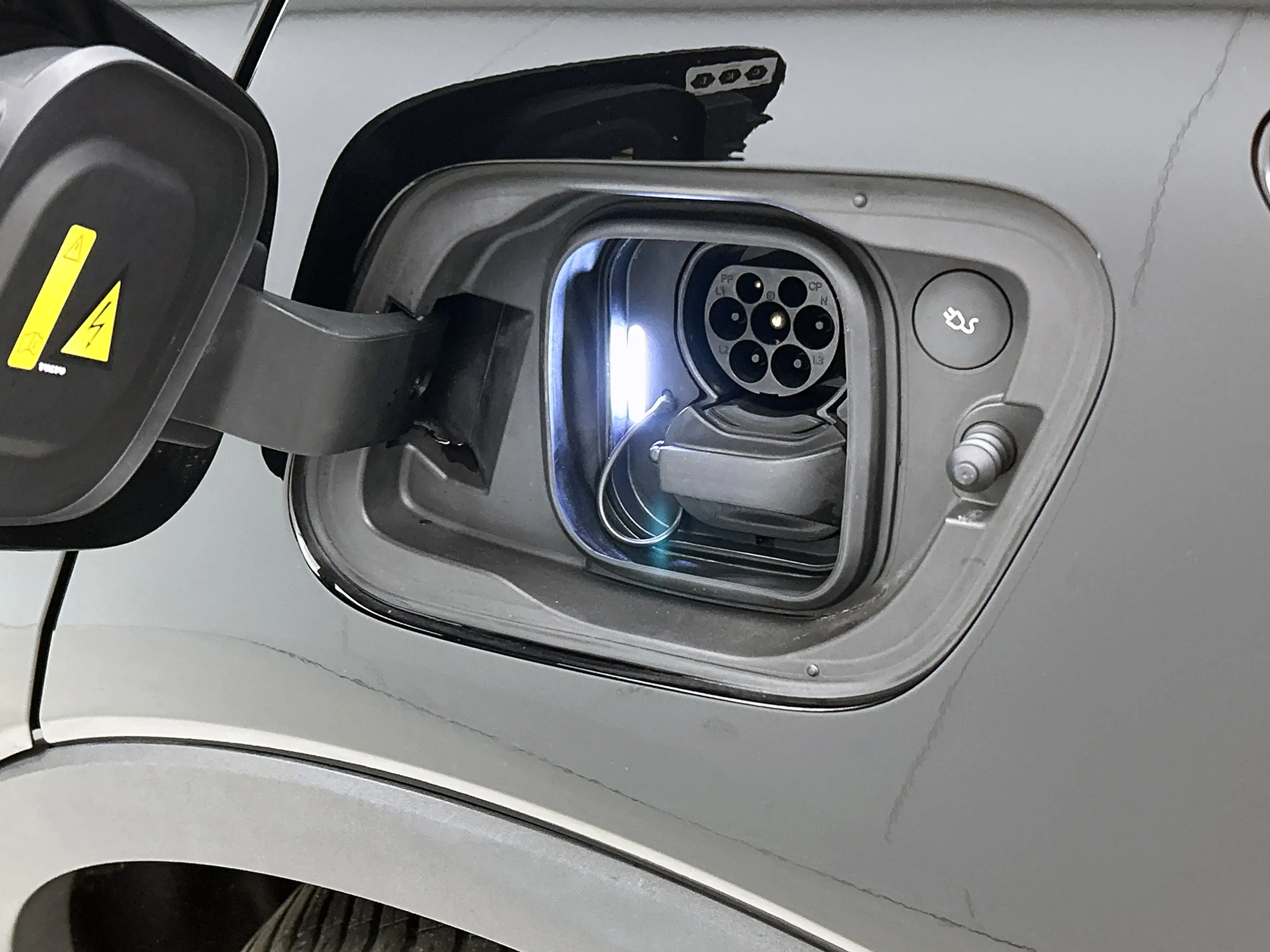 Volvo C40 Recharge Twin 78 kWh / 300KW SOH.94% / NL-Auto / U — photo 13