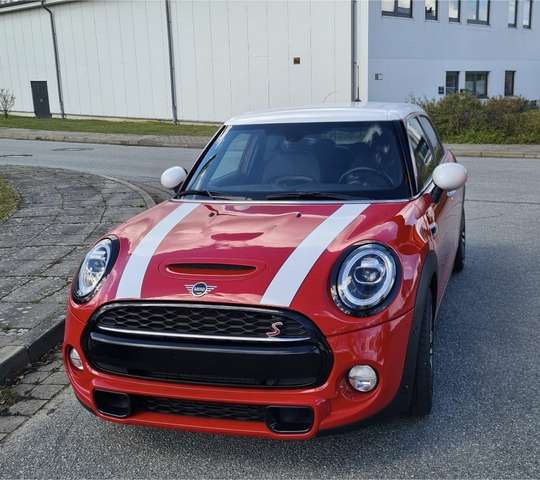 Imagine MINI Cooper S Aut.