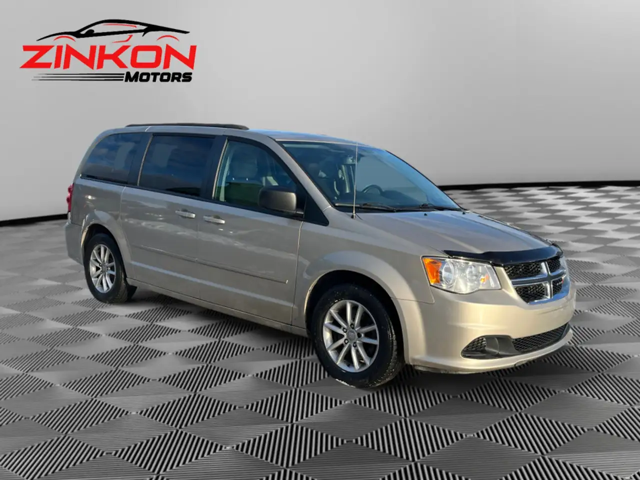 Dodge Grand Caravan снимка Dodge Grand Caravan