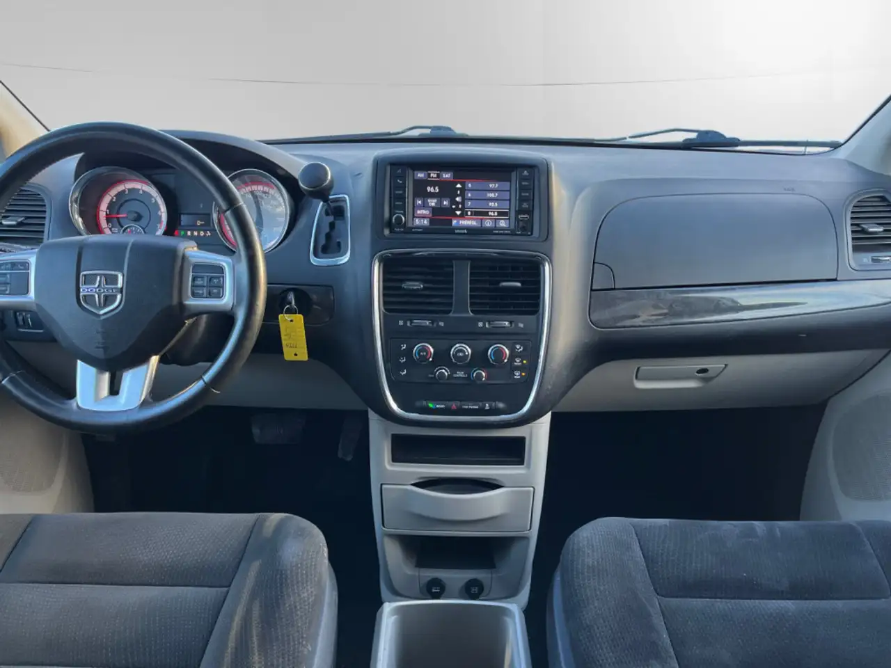 Dodge Grand Caravan снимка Dodge Grand Caravan