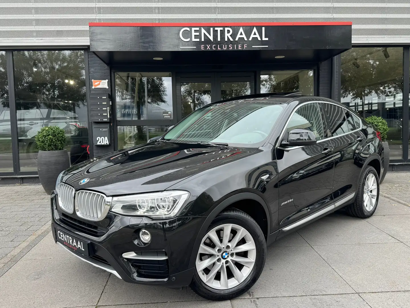 BMW X4 XDrive35d High Exe 313PK|Schuifdak|Head-Up|Camera| Noir - 1