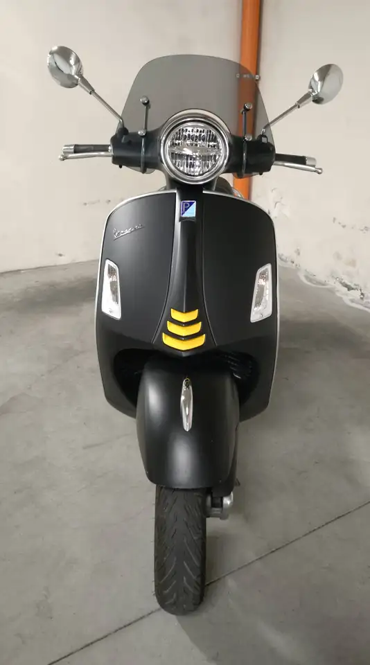 Vespa GTS Super Tech