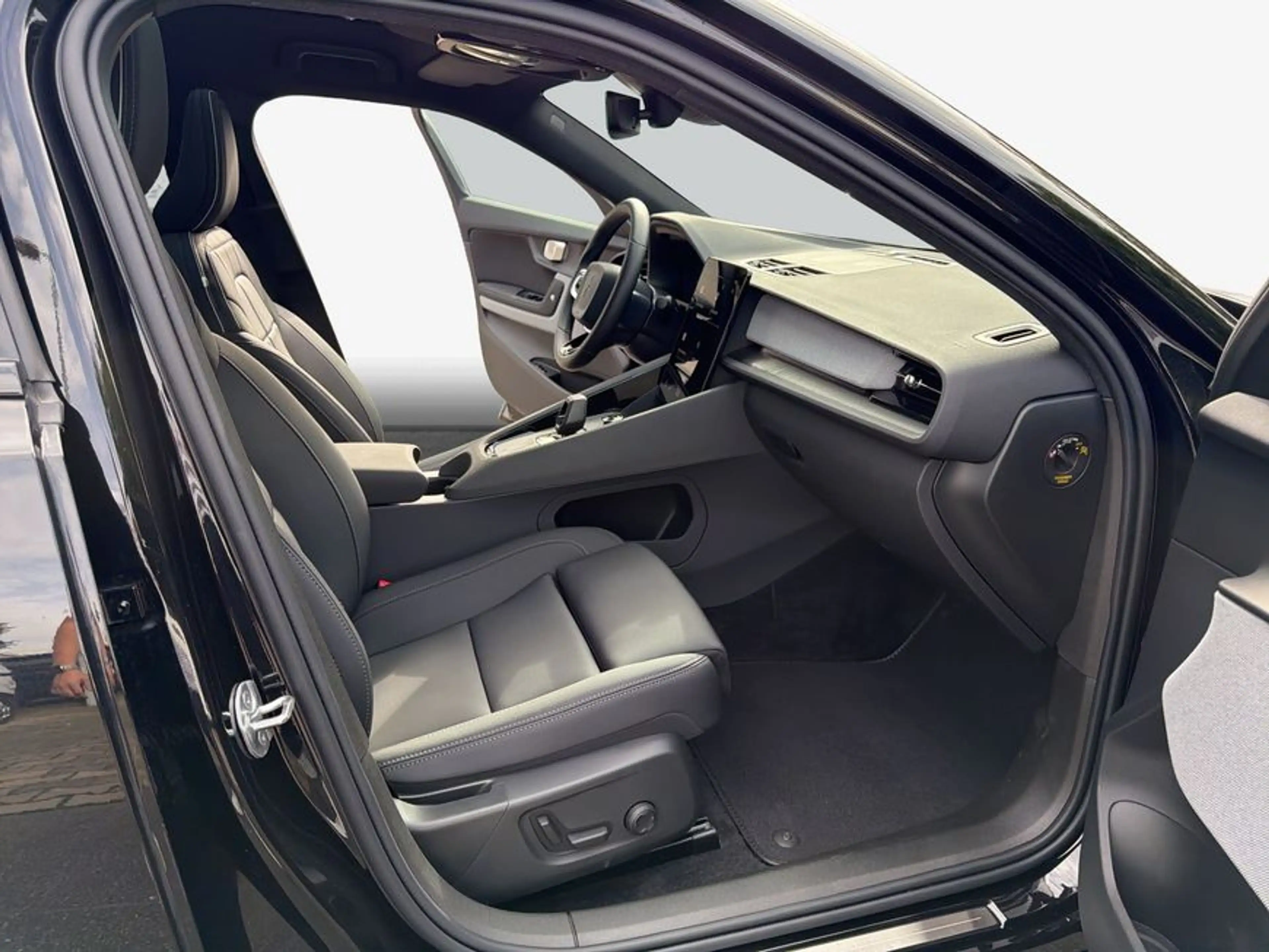 Polestar 2 Single Motor 82kWh Prime — photo 13