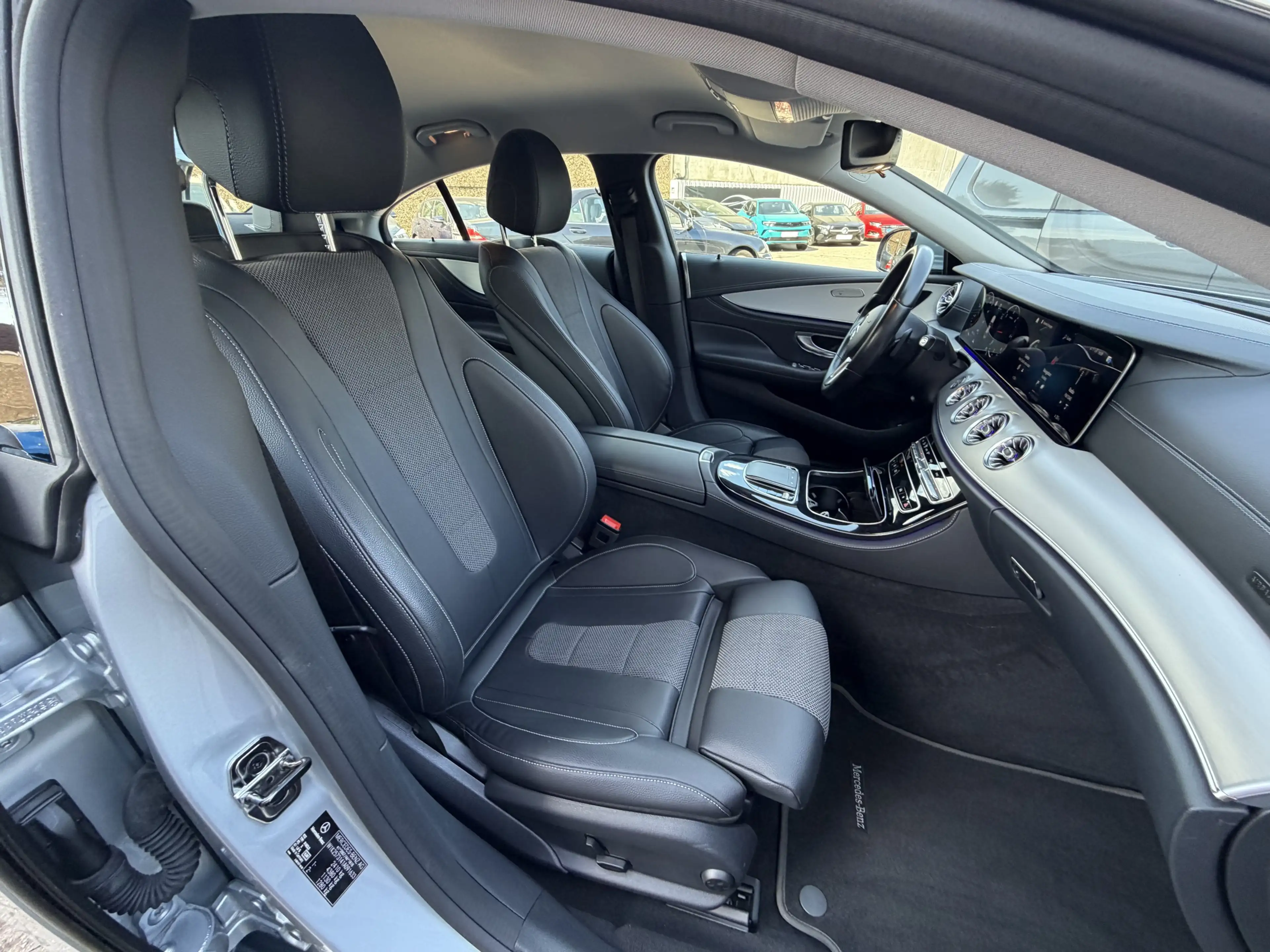 Mercedes-Benz CLS 220 d 9G-TRONIC Avantgarde | AHK | RFK — photo 7