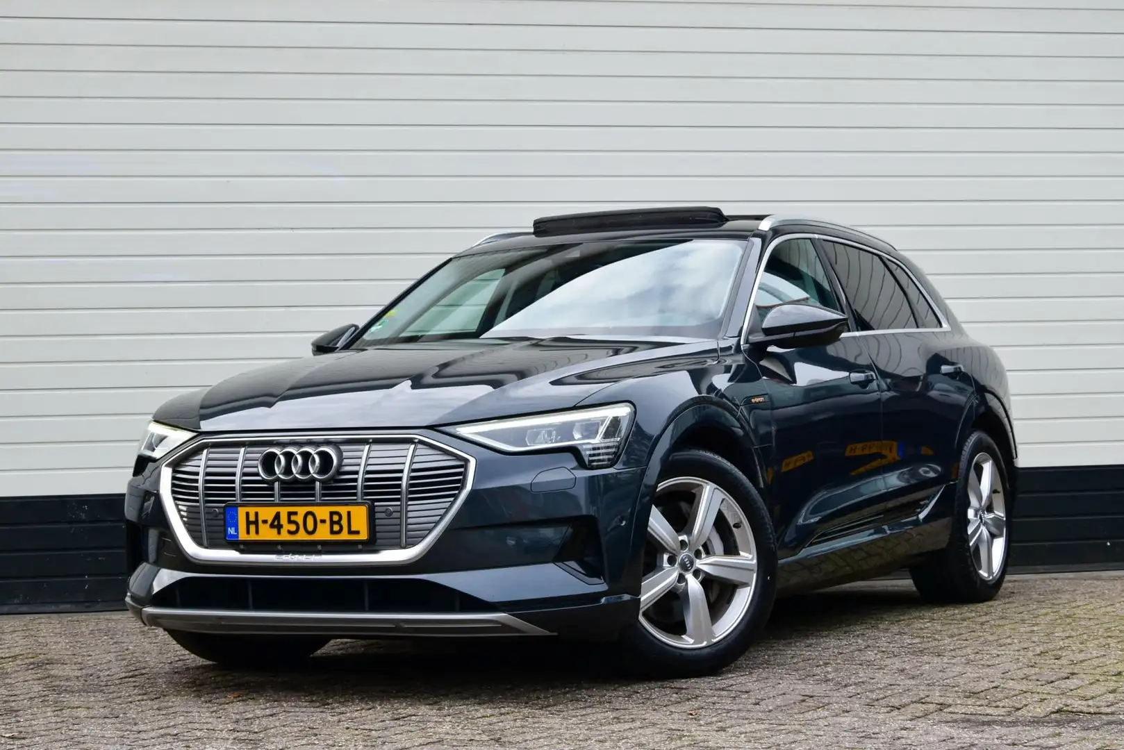 Audi e-tron E-tron 50 quattro Launch edition plus * NIEUWE MOT Gris - 2