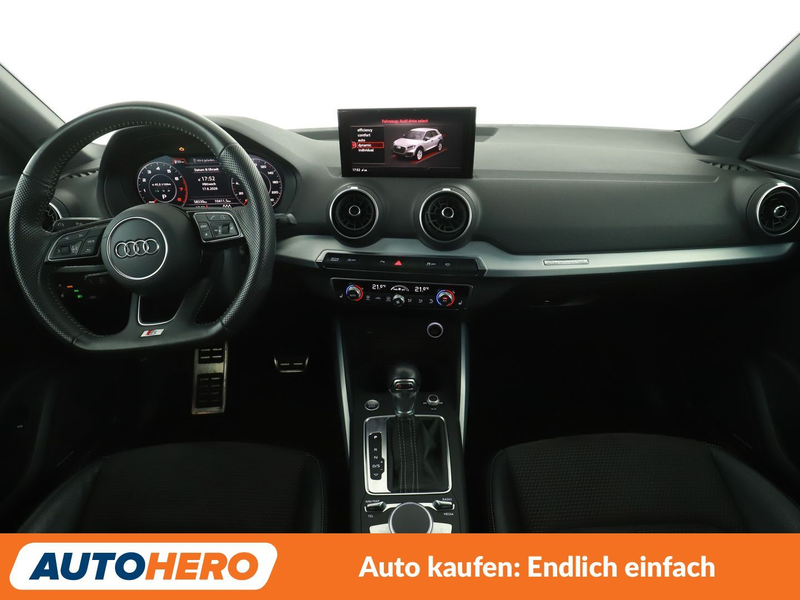 Audi Q2 40 TFSI quattro Sport Aut.*NAVI*LED*ACC*CAM*PDC* — photo 12