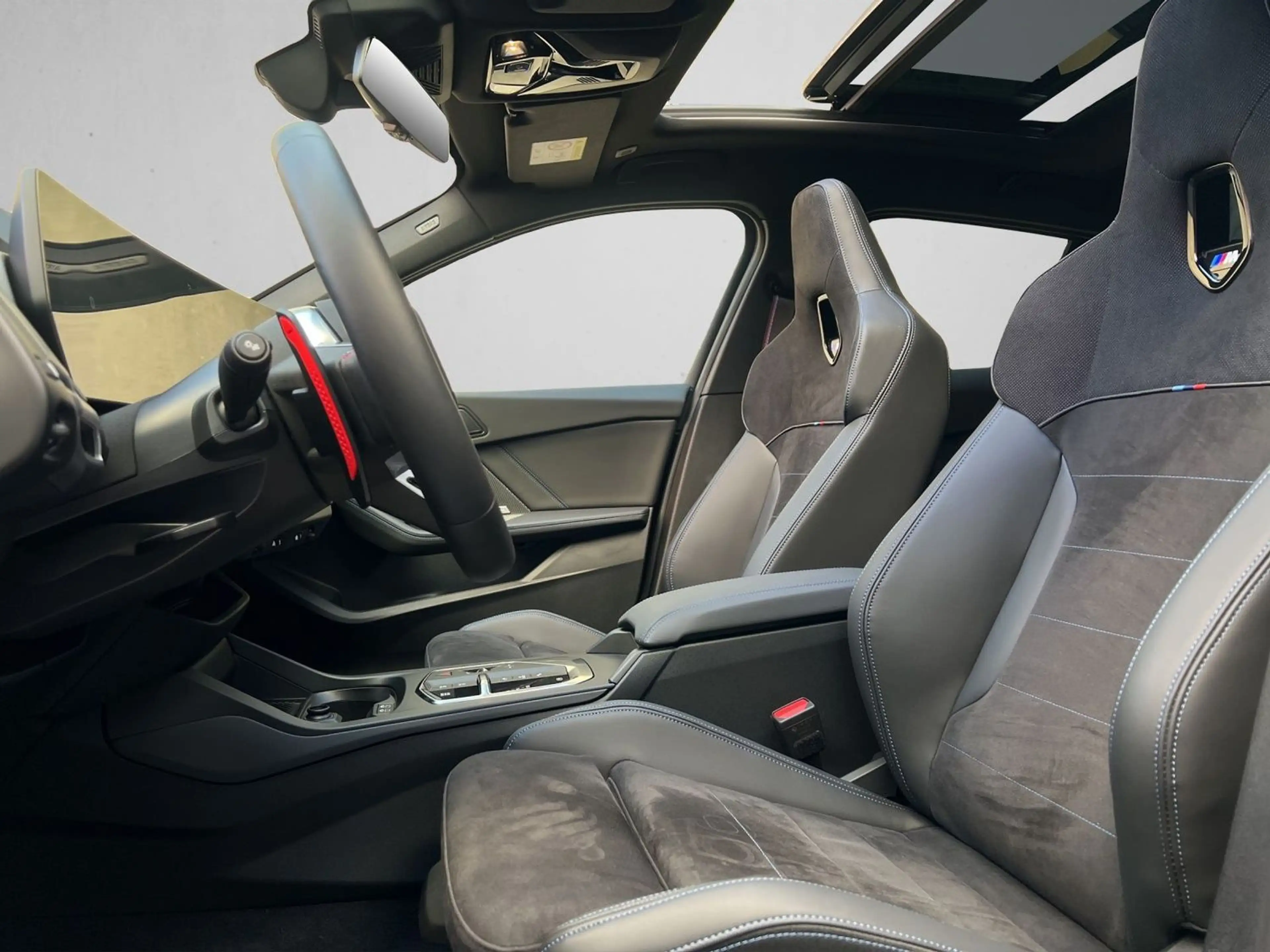 BMW 135 i xDrive°Vollausstattung°Neuwagen Zustand°DEKRA — photo 10
