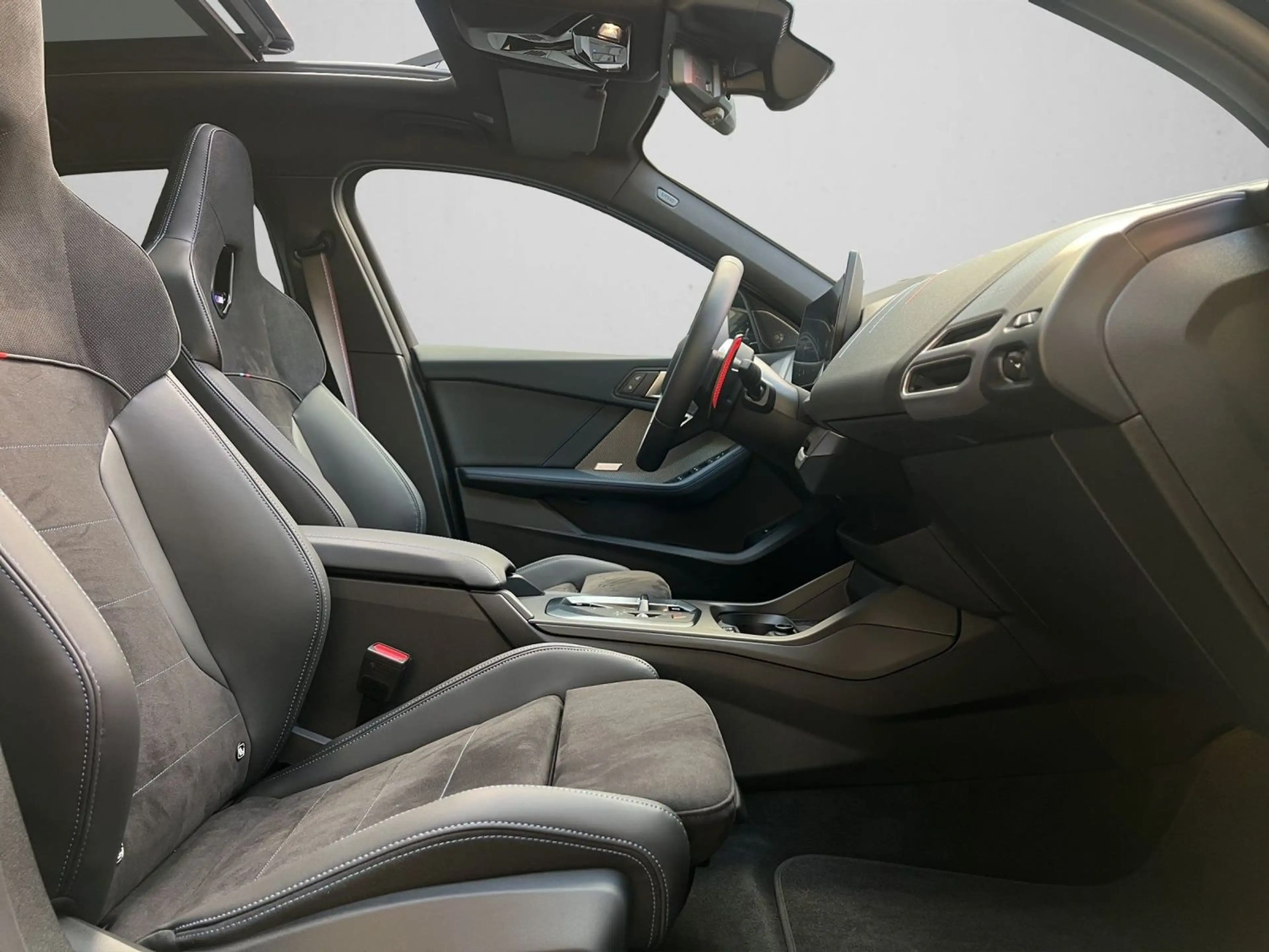 BMW 135 i xDrive°Vollausstattung°Neuwagen Zustand°DEKRA — photo 11