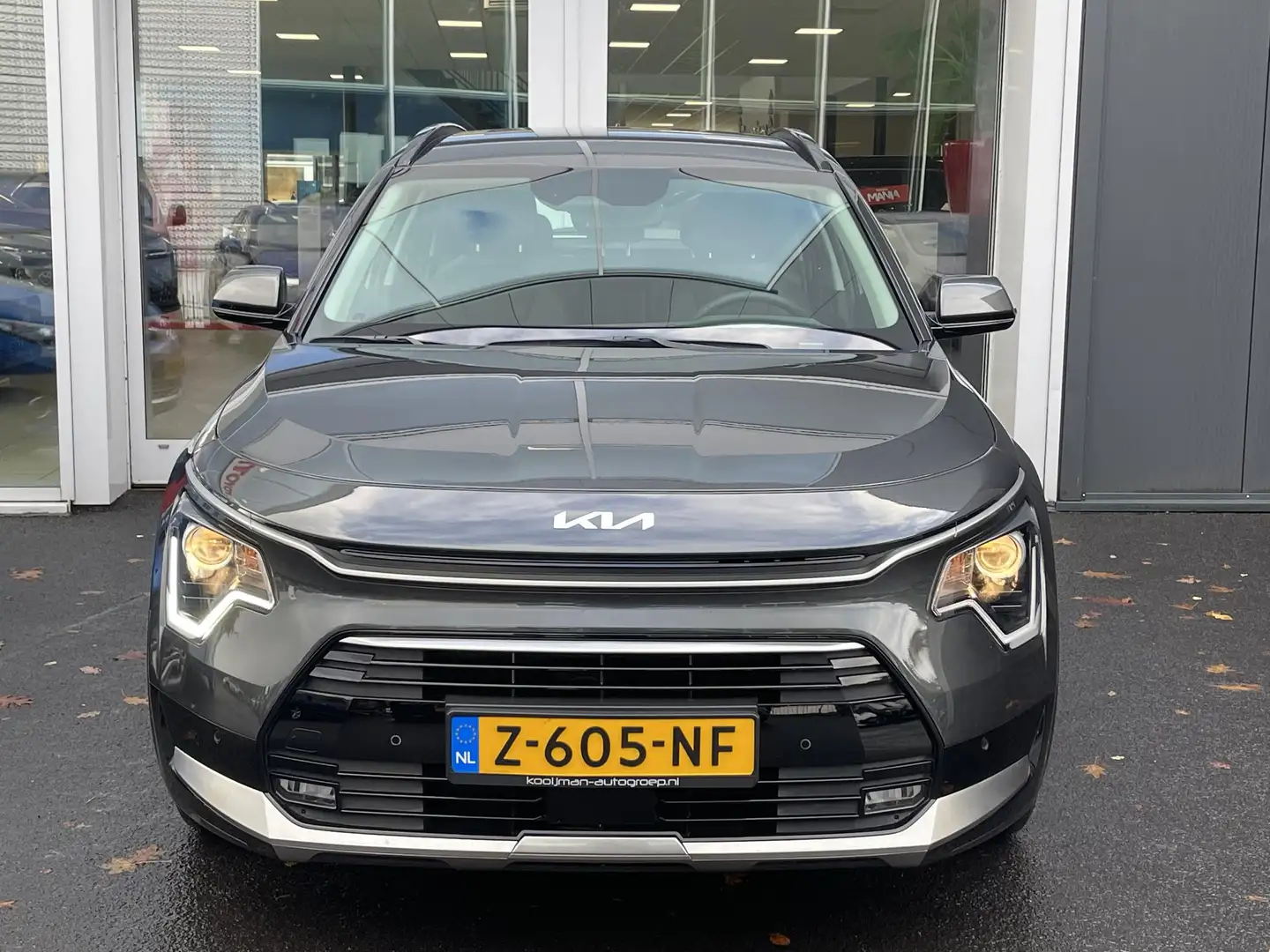 Kia Niro 1.6 GDi Hybrid DynamicLine | Trekhaak | Climate co Grau - 2