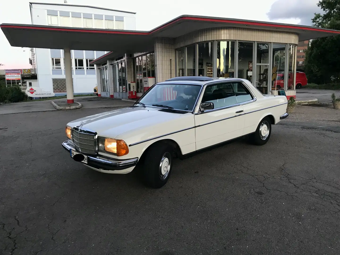 Mercedes-Benz CE 230 230 CE Biały - 1