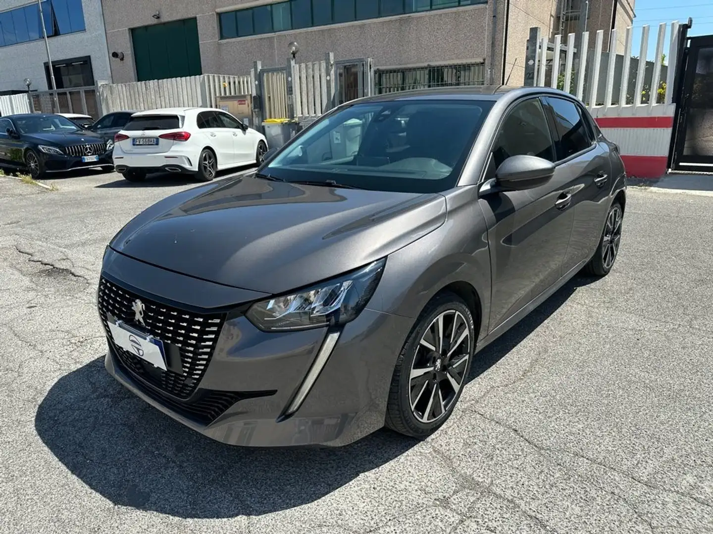 Peugeot 208 BlueHDi 100 Stop&Start 5 porte Allure Grigio - 1
