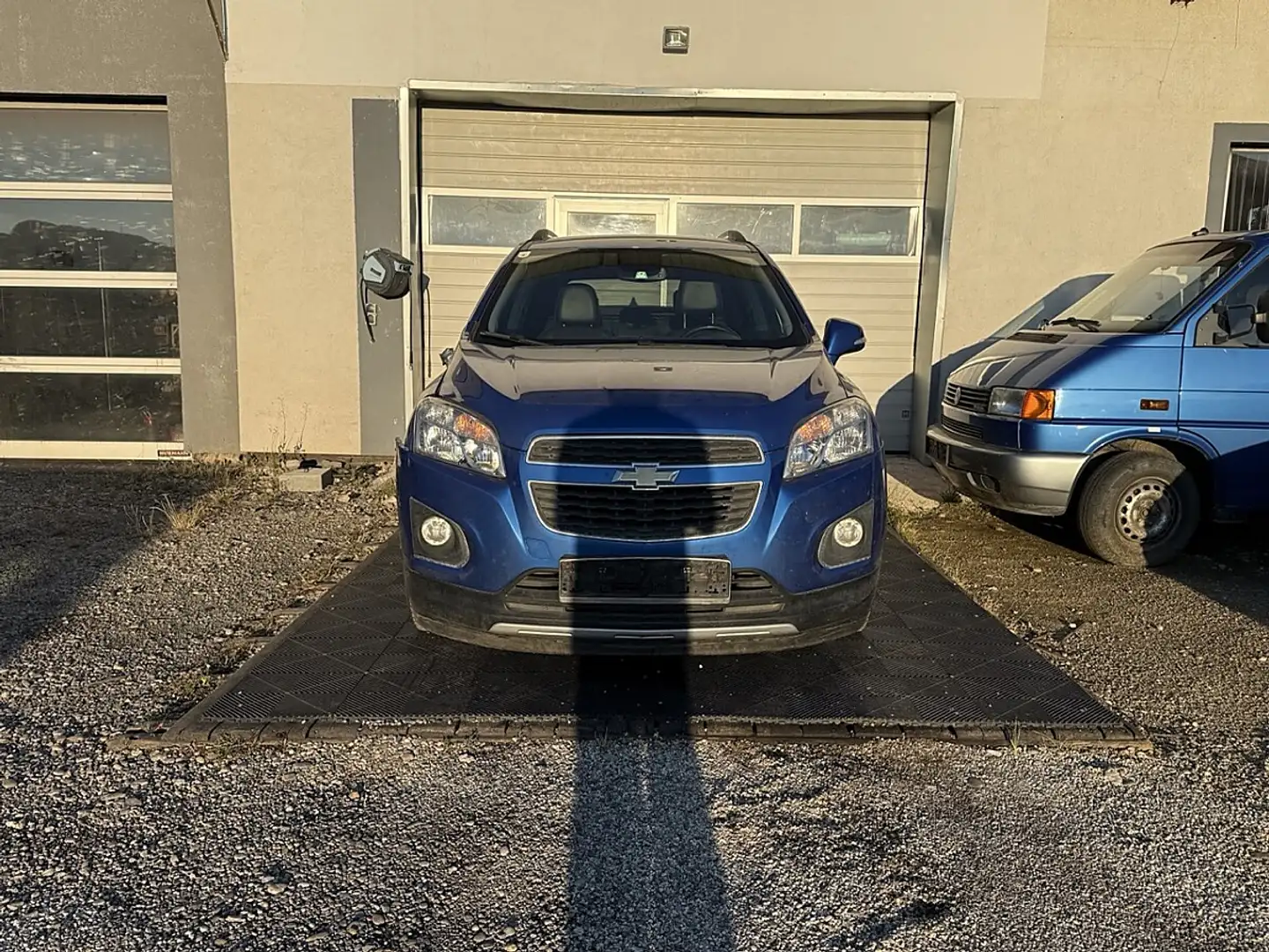 Chevrolet Trax 1,6 ECO LT Blau - 2