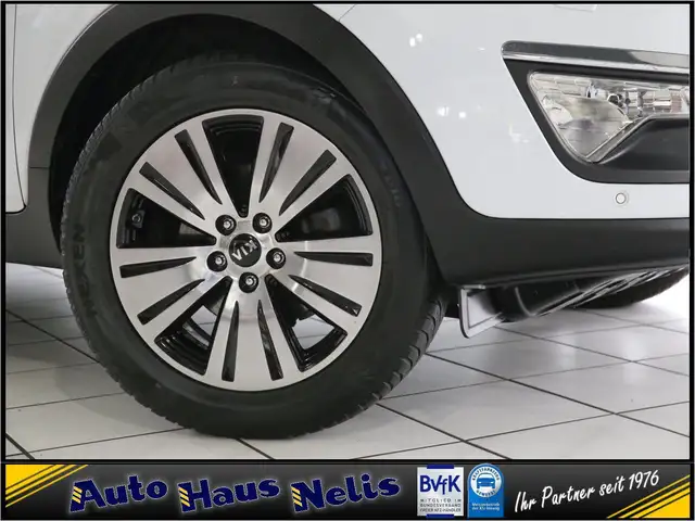 Kia Sportage view 2