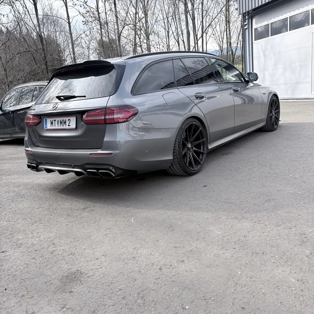 Mercedes-Benz E 43 AMG E43 T 4MATIC Exclusive Aut. - 1