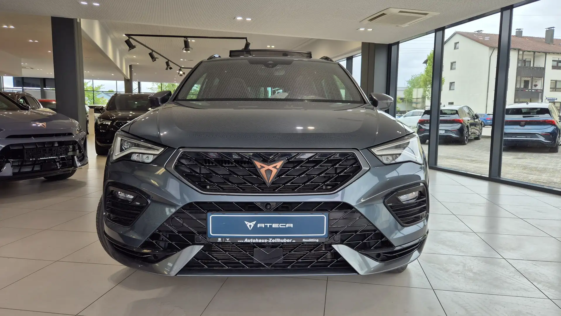 CUPRA Ateca 2.0 TSI 4D DSG *ACC*Pano*Copper* Szary - 2