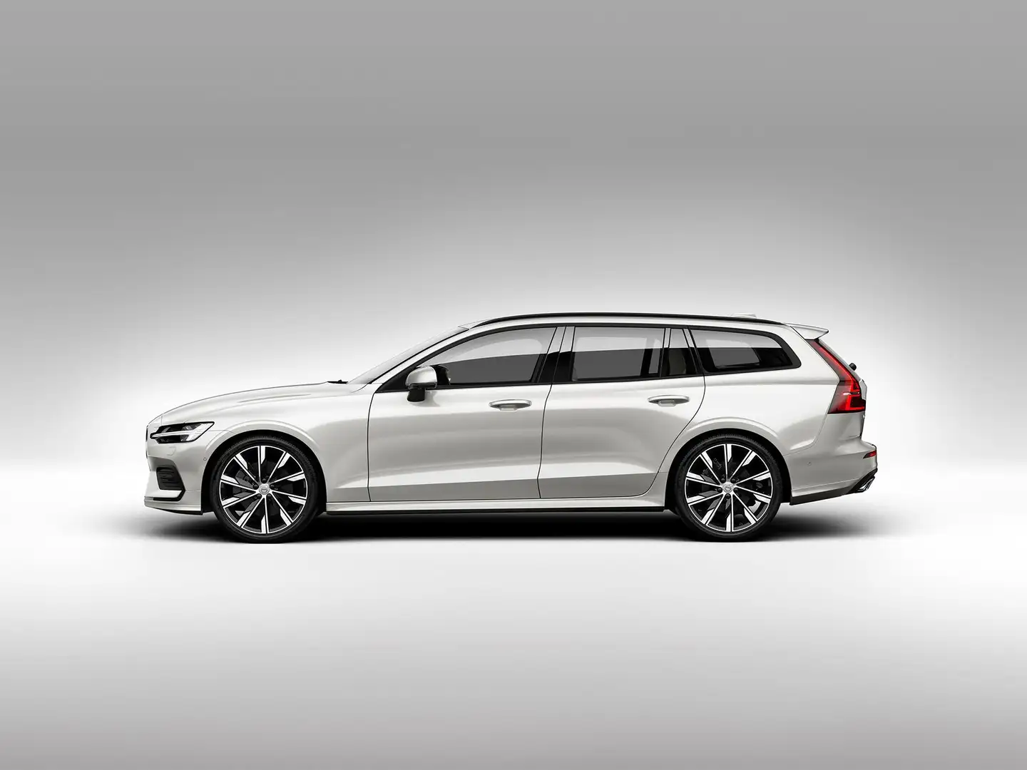 Volvo V60 Recharge Ultimate T8 AWD Auto Schwarz - 2