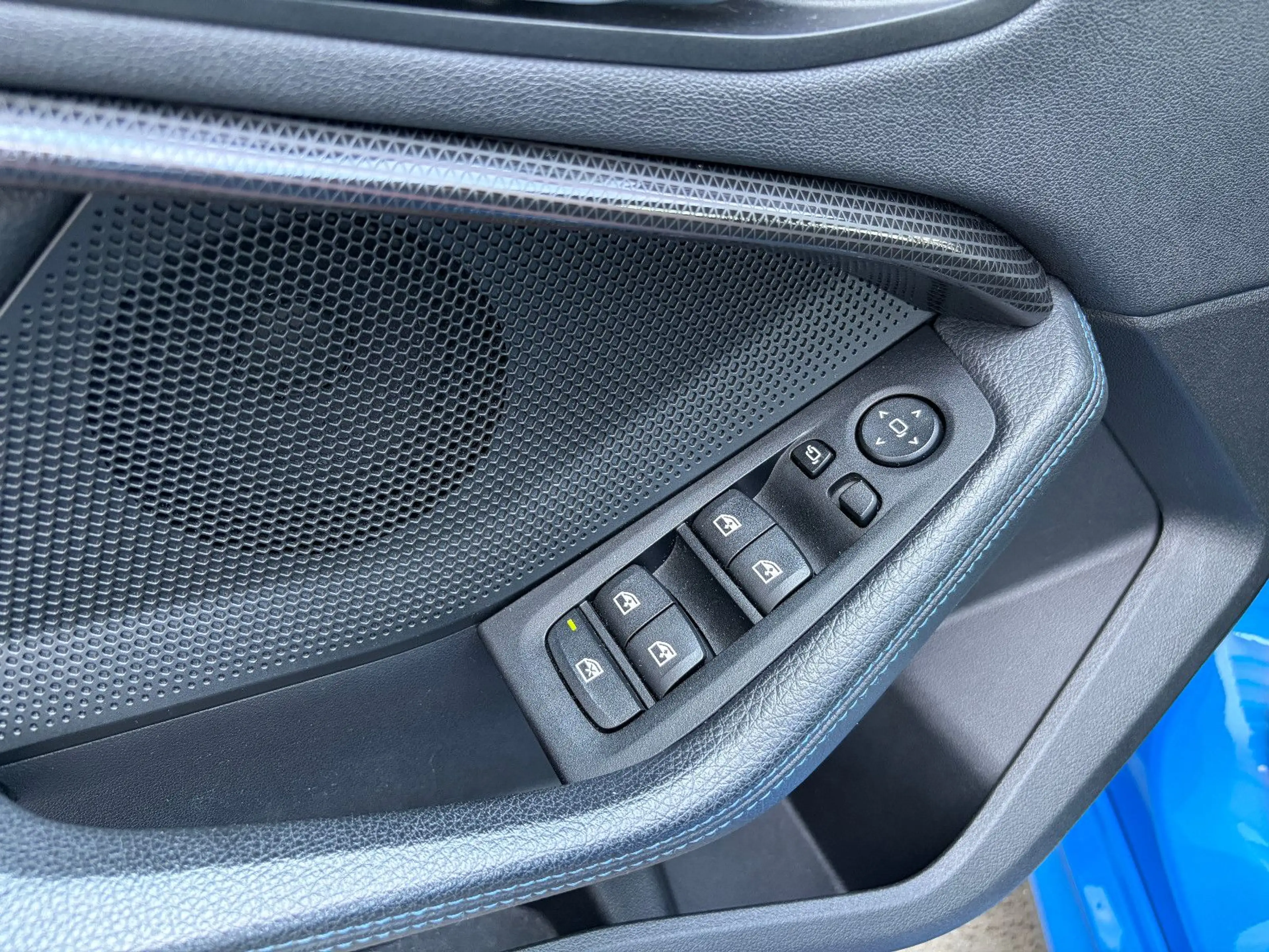 BMW 220 220d Gran Coupé xDrive M-SPORT LED M-SITZE NAV — photo 39