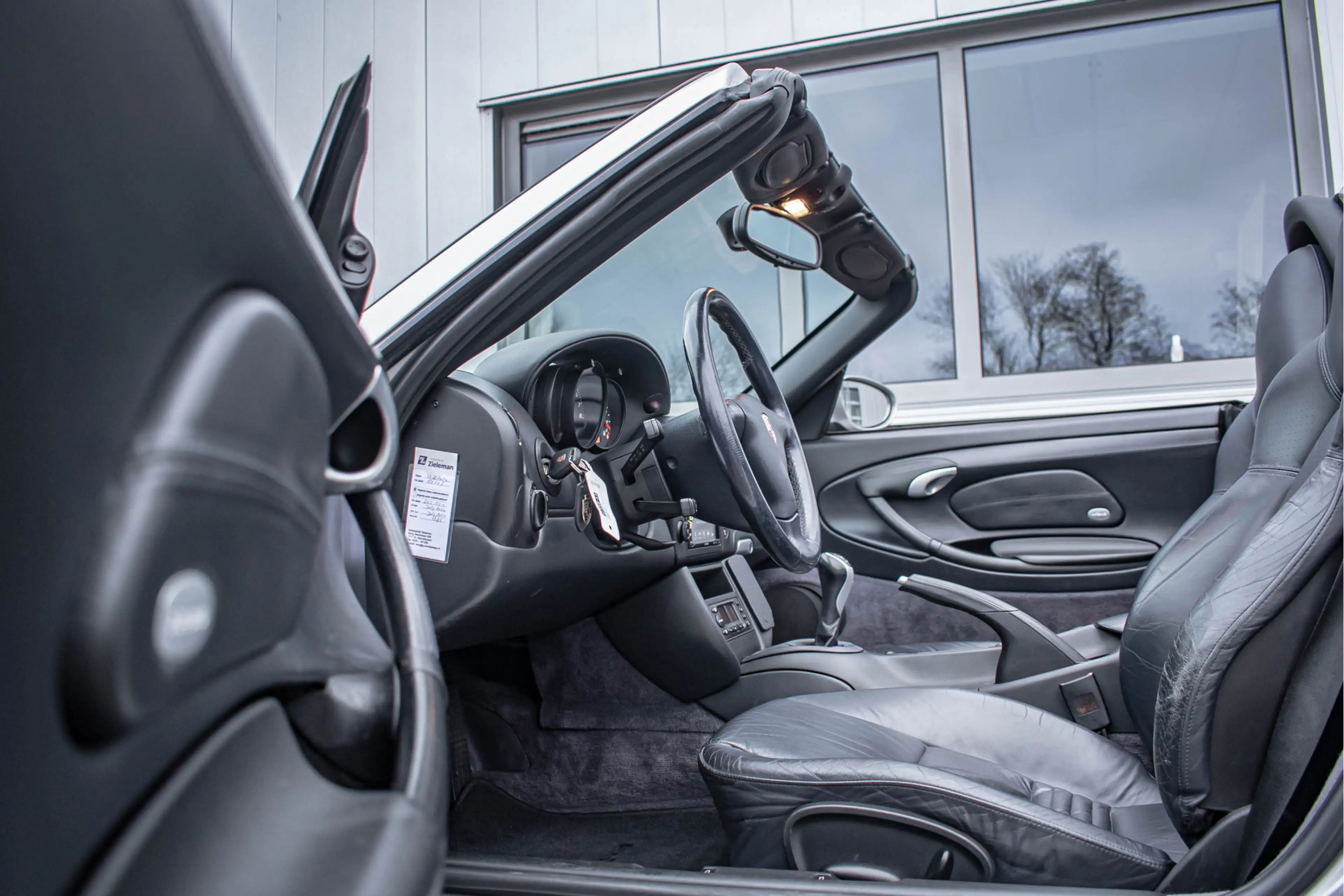 Porsche Boxster 2.7 handgeschakeld — photo 5