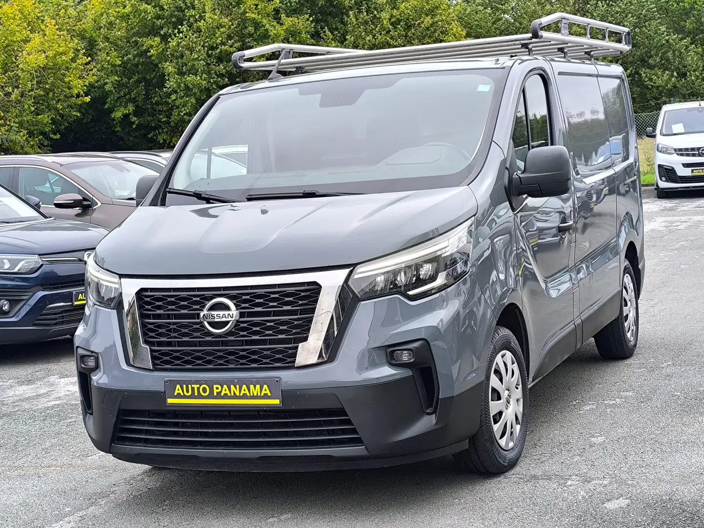 Nissan Primastar 2.0 dCi 130CV L2H1 N-Connecta GALERIE DE TOIT LED Grijs - 1