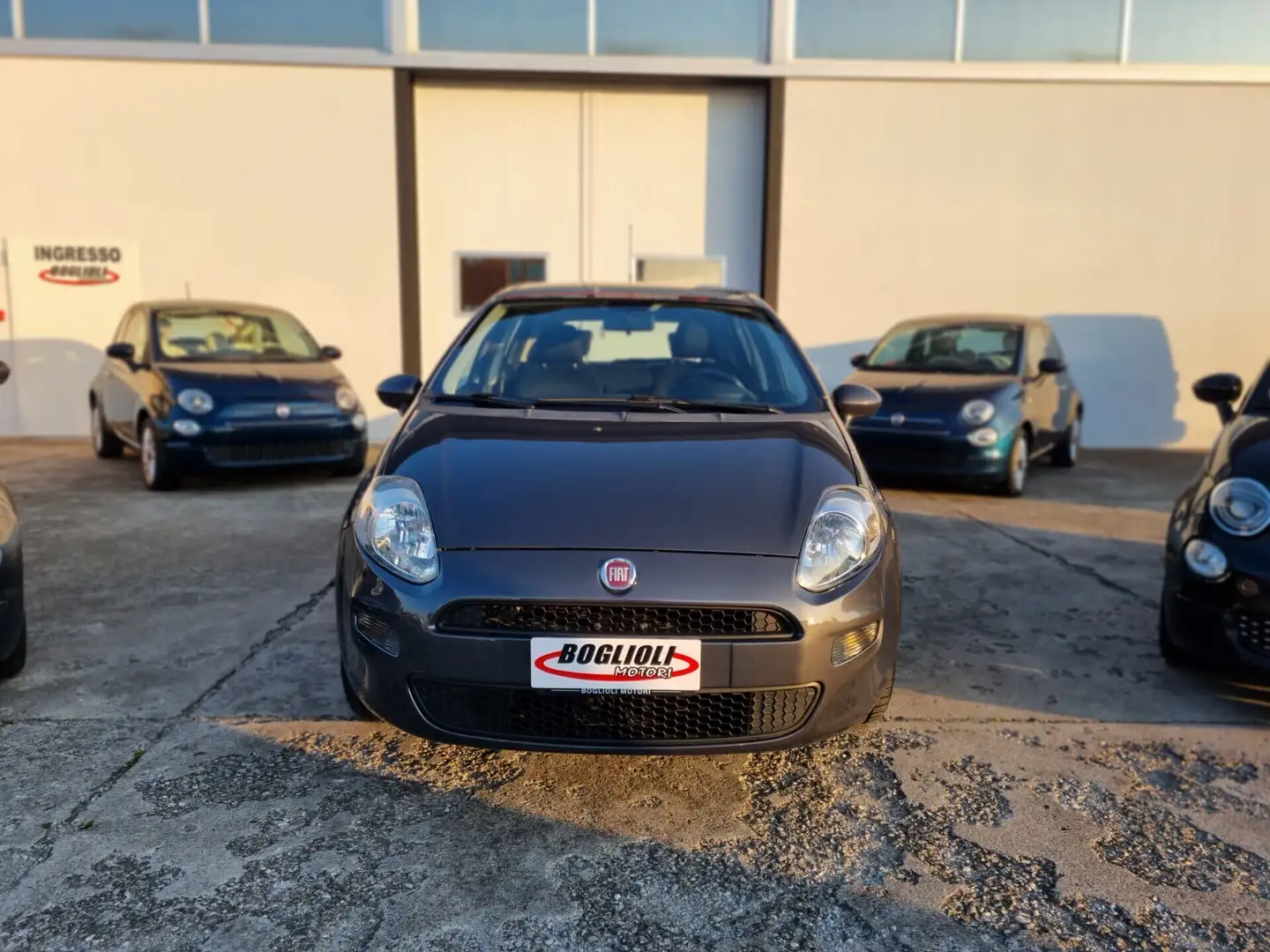Fiat Punto 1.2 8V 5 porte Street Gris - 2