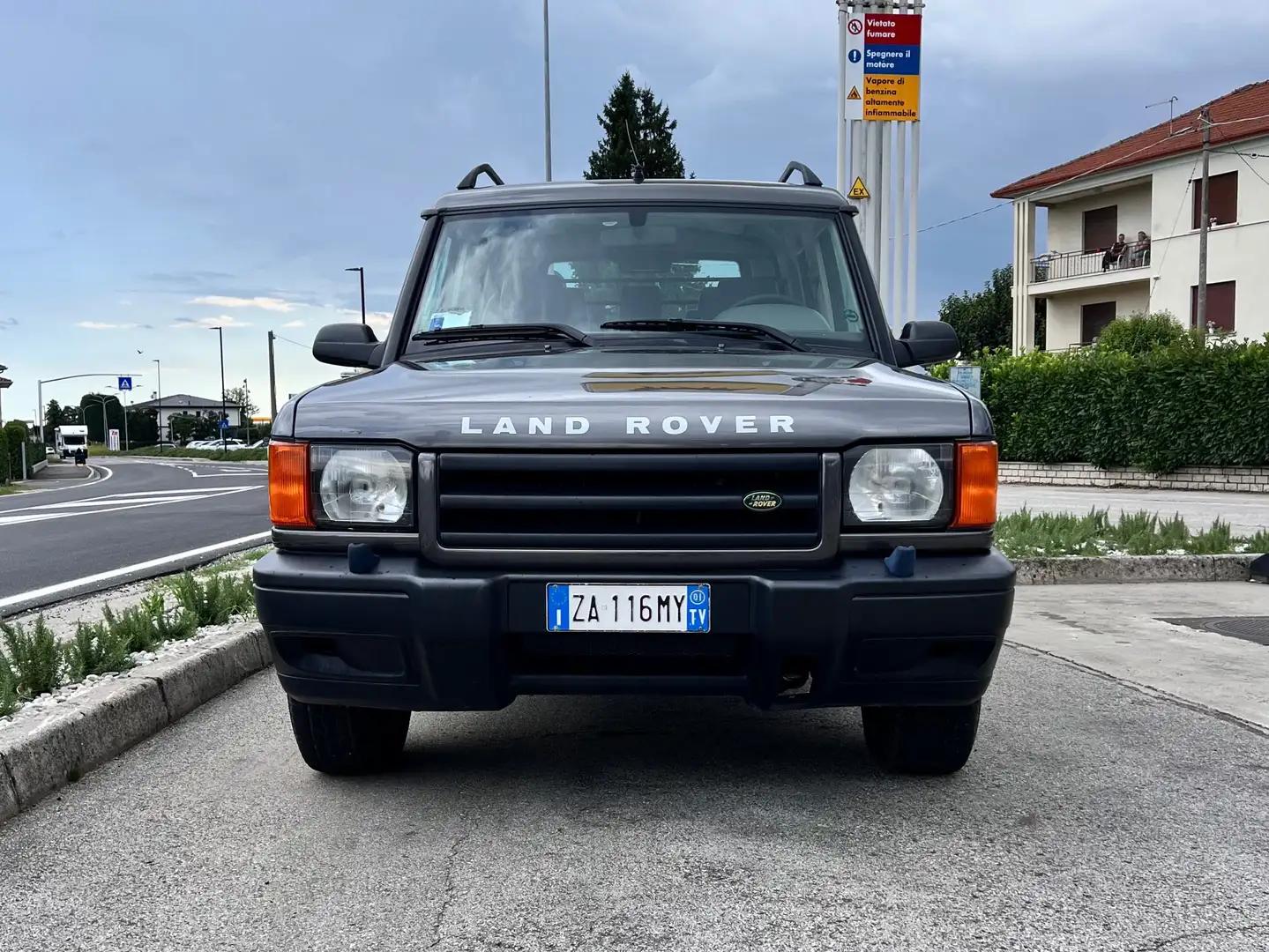 Land Rover Discovery Discovery 5p 2.5 td5 Luxury Head Серый - 2